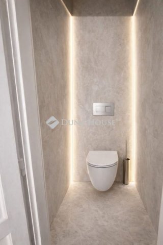 Eladó téglalakás, Budapesten, VI. kerületben 157 M Ft, 2 szobás