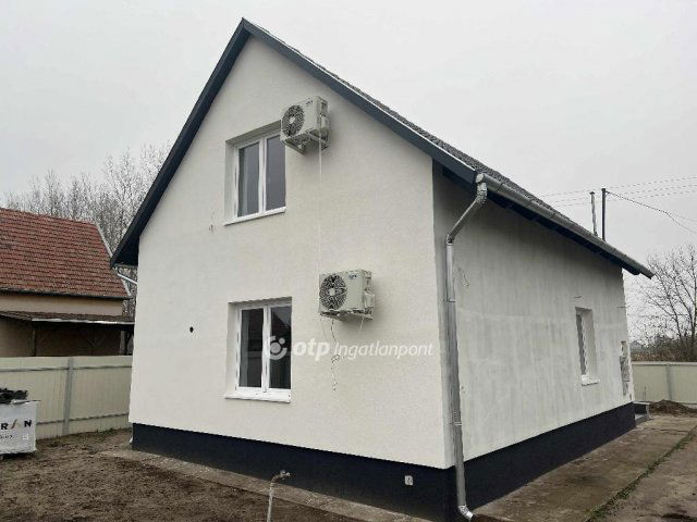 Eladó családi ház, Farmoson 59.9 M Ft, 3+1 szobás