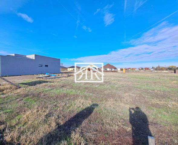 Eladó telek, Deszken 36.9 M Ft / költözzbe.hu