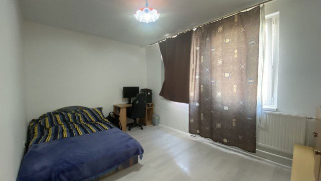 Eladó panellakás, Debrecenben 59 M Ft, 3 szobás