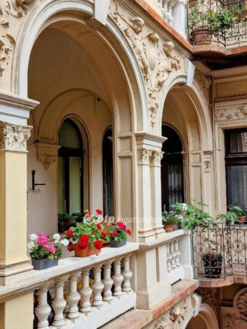 Eladó téglalakás, Budapesten, VI. kerületben 99.9 M Ft, 2 szobás