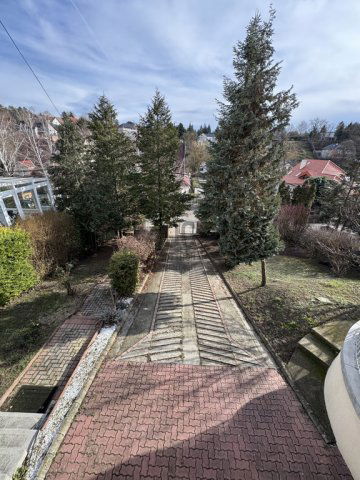 Eladó családi ház, Ürömön 224.9 M Ft, 5 szobás