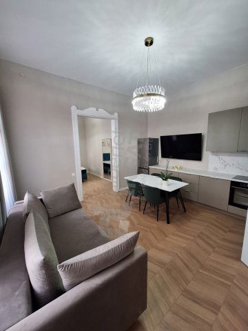 Kiadó téglalakás, albérlet, VI. kerületben, Rózsa utcában