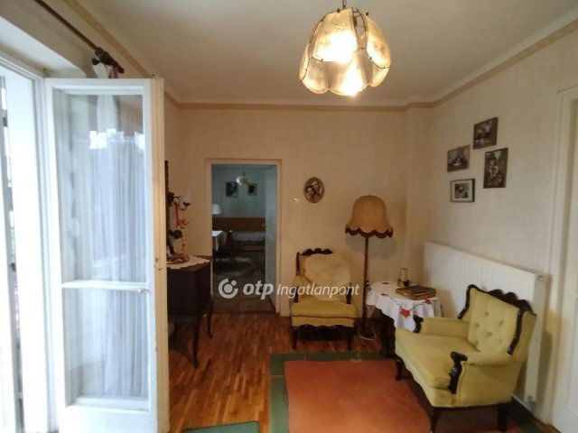 Eladó családi ház, Harkányban 119 M Ft, 7+1 szobás