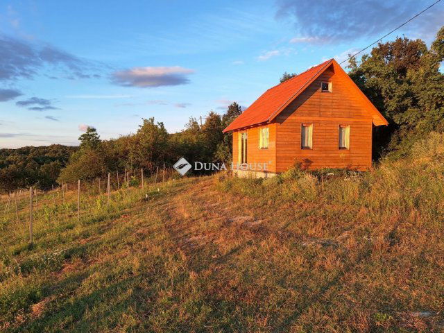 Eladó mezogazdasagi ingatlan, Dörgicsén 200 M Ft
