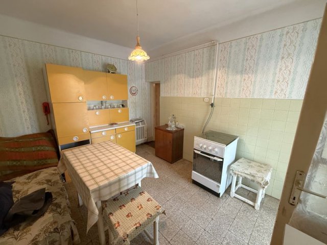 Eladó családi ház, Tatárszentgyörgyön 17.9 M Ft, 2 szobás