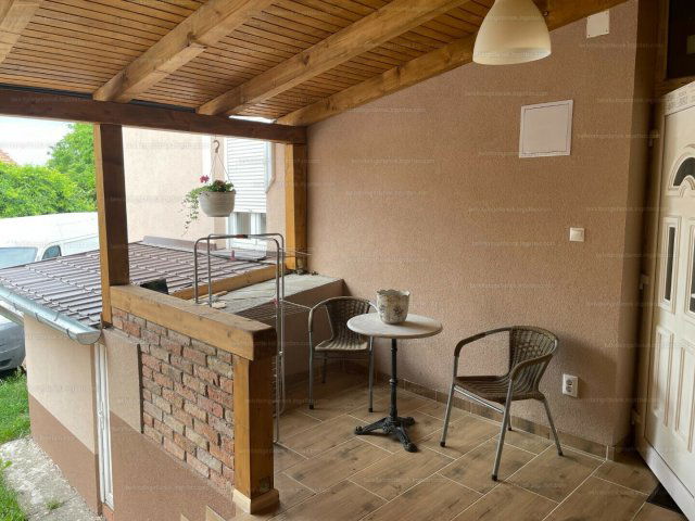 Eladó családi ház, Putnokon 26.5 M Ft, 2 szobás