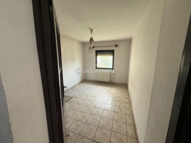 Eladó családi ház, Budapesten, XX. kerületben 79.999 M Ft