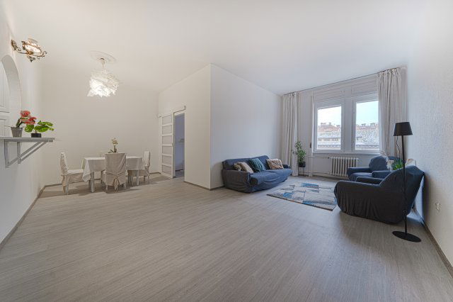 Eladó téglalakás, Budapesten, VII. kerületben, Erzsébet körúton