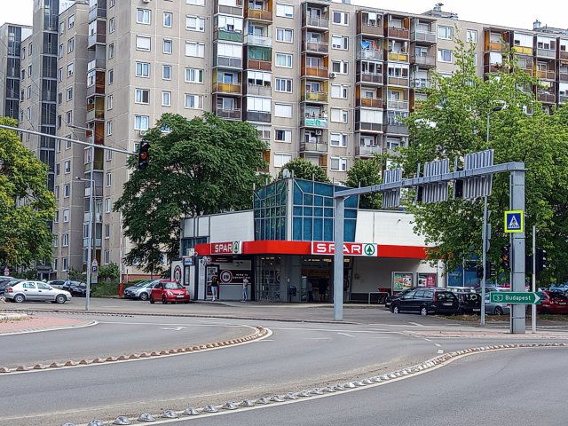 Kiadó panellakás, albérlet, Miskolcon, Vörösmarty Mihály utcában