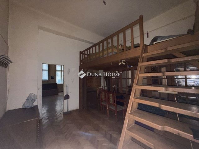 Eladó téglalakás, Budapesten, VIII. kerületben 56.4 M Ft