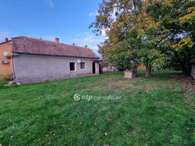 Eladó családi ház, Jánosházán 9.99 M Ft, 2+1 szobás