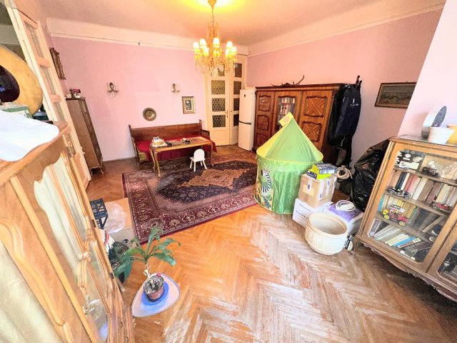 Eladó téglalakás, XIII. kerületben, Hegedűs Gyula utcában