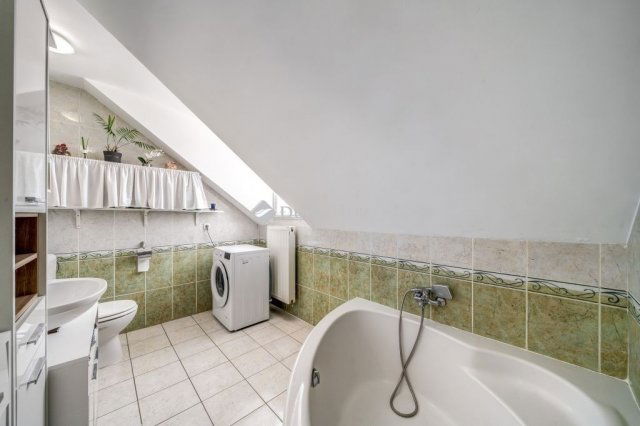 Eladó téglalakás, Budapesten, XVII. kerületben 76.9 M Ft