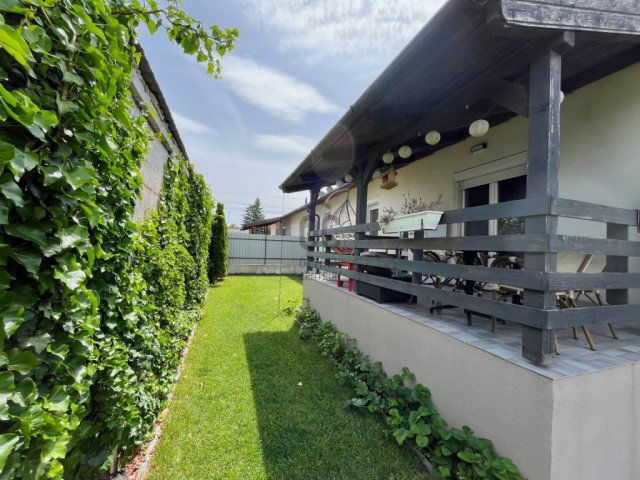 Eladó ikerház, Szigetszentmiklóson 99.9 M Ft, 4 szobás