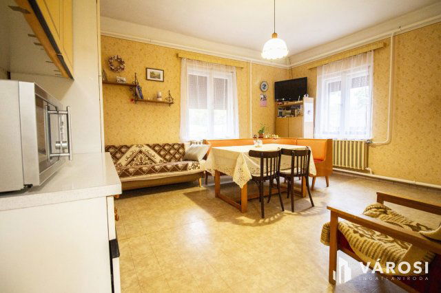 Eladó családi ház, Békéscsabán 26.9 M Ft, 2 szobás