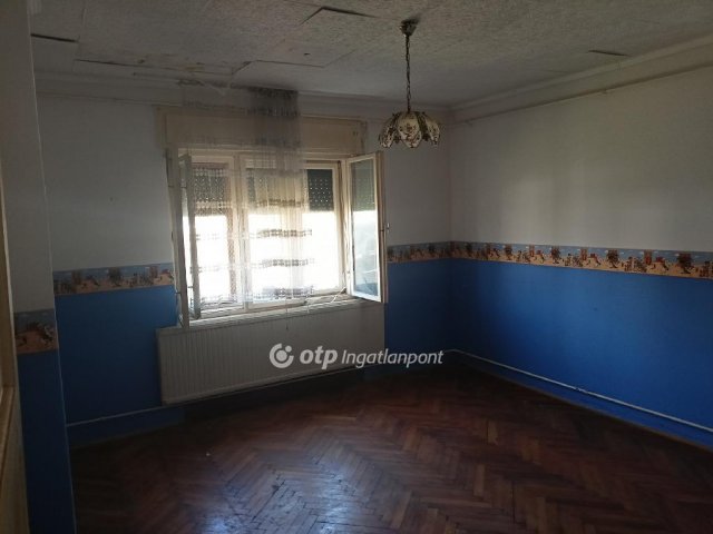 Eladó családi ház, Nagyatádon 27.5 M Ft, 2+2 szobás