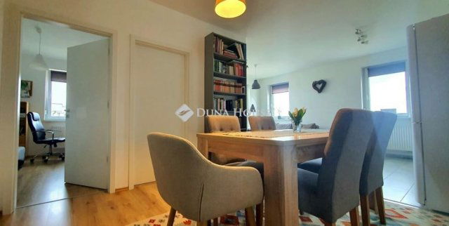 Eladó téglalakás, Szombathelyen 61.9 M Ft, 2+1 szobás