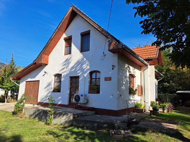 Eladó családi ház, Monorierdőn 62.5 M Ft, 5 szobás
