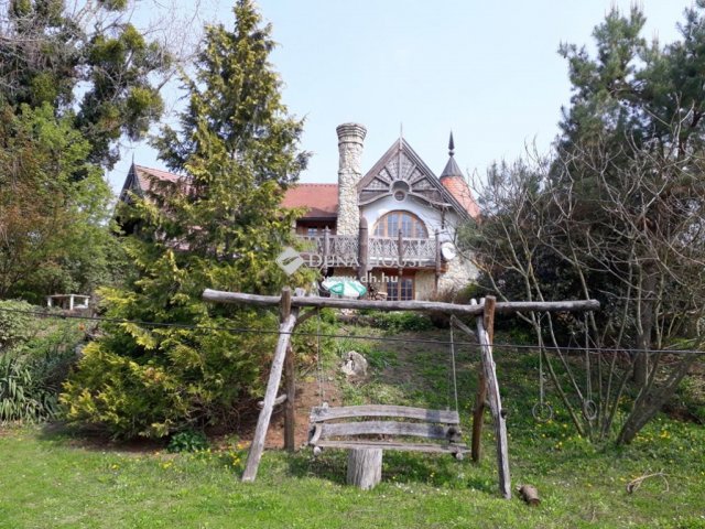 Eladó családi ház, Bárdudvarnokon 180 M Ft, 6 szobás