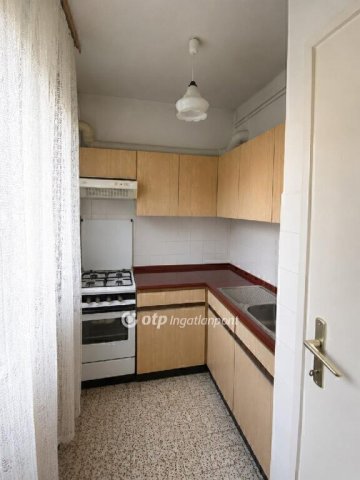 Eladó téglalakás, Budapesten, X. kerületben 52 M Ft, 1 szobás