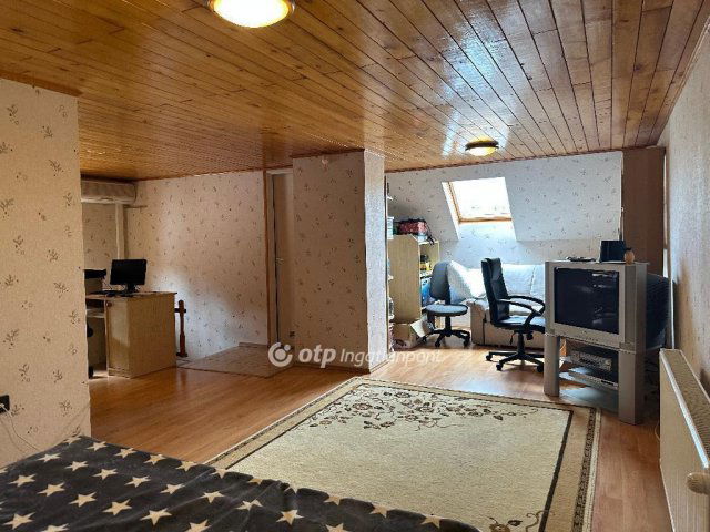 Eladó családi ház, Szentesen 66.9 M Ft, 3 szobás