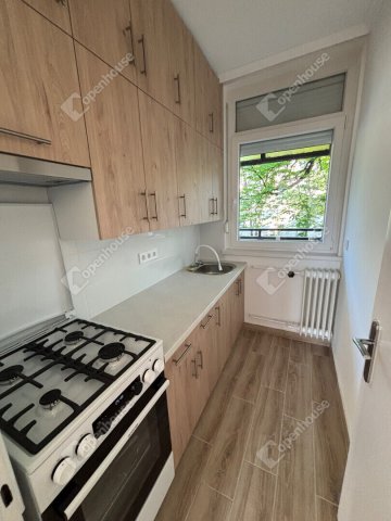 Kiadó téglalakás, albérlet, Győrött 200 E Ft / hó, 3 szobás