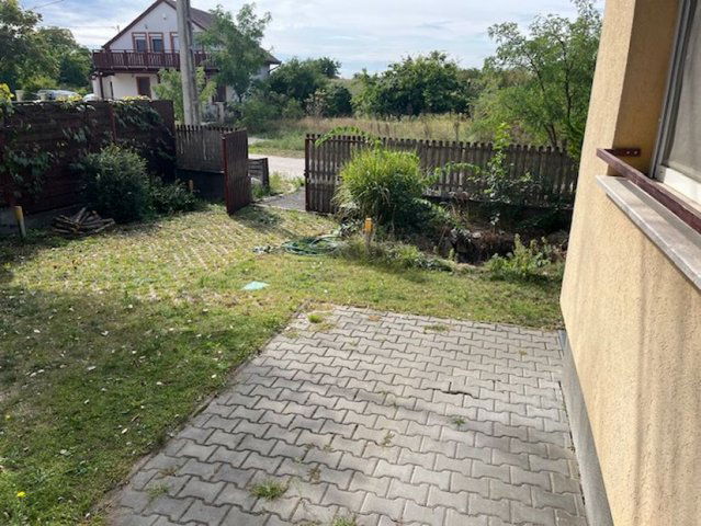 Eladó családi ház, Taksonyon 99.9 M Ft, 4 szobás