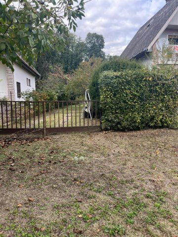 Eladó nyaraló, Harkányban 34.9 M Ft, 4 szobás