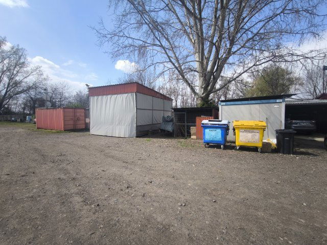 Eladó ipari ingatlan, Nyíregyházán 64.9 M Ft