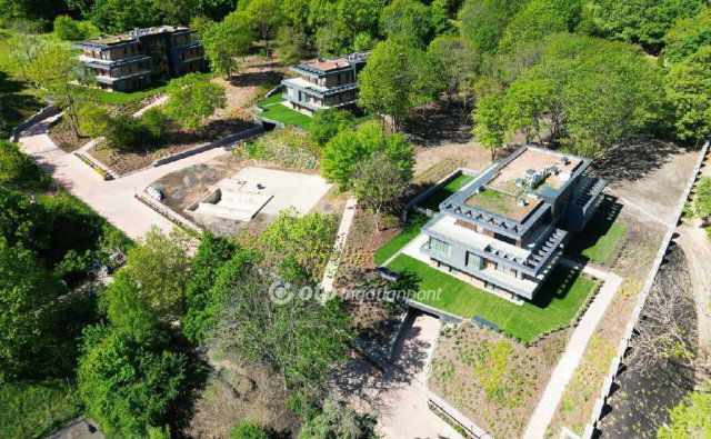 Eladó téglalakás, Budapesten, II. kerületben 450 M Ft, 3 szobás