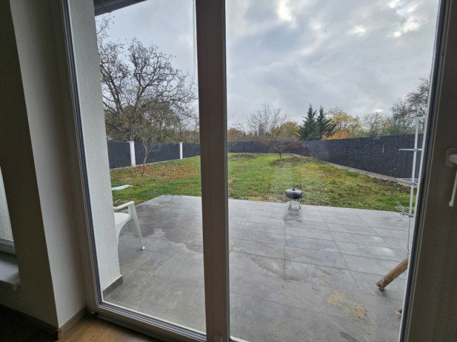 Eladó ikerház, Érden 109.999 M Ft, 4 szobás