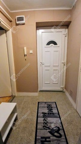 Eladó téglalakás, Zalaegerszegen 29.3 M Ft, 1 szobás