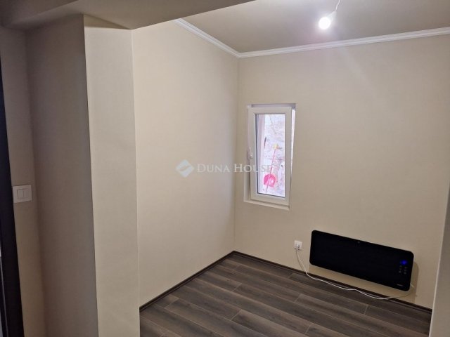 Eladó családi ház, Budapesten, XXI. kerületben 59 M Ft, 3 szobás