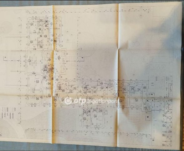 Eladó ipari ingatlan, Sásdon 500 M Ft / költözzbe.hu