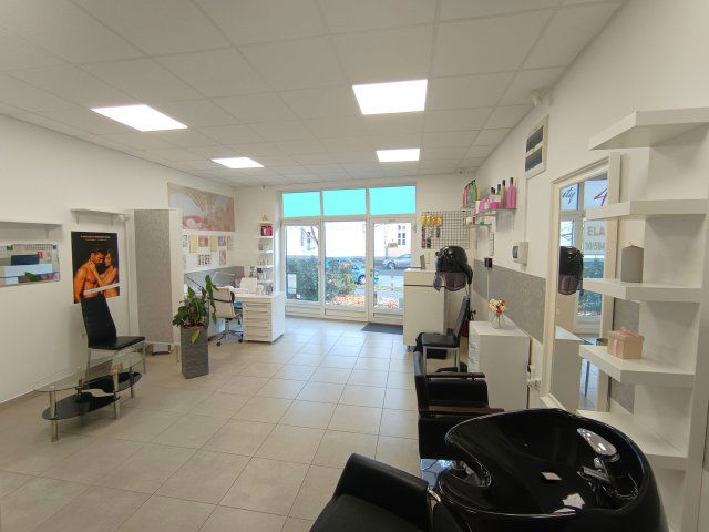 Eladó üzlethelyiség, Miskolcon 45 M Ft, 1 szobás