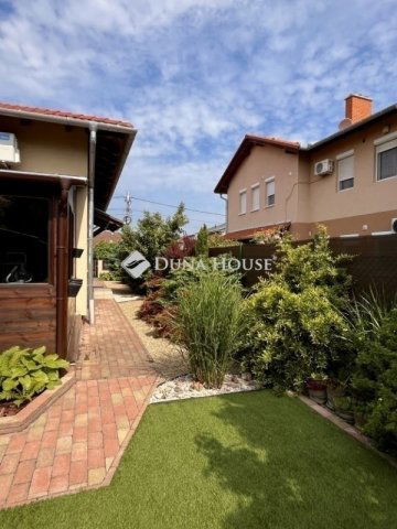 Eladó ikerház, Dunaharasztin 137.5 M Ft, 4 szobás