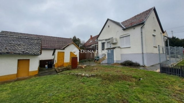 Eladó családi ház, Villányban 46 M Ft, 3 szobás