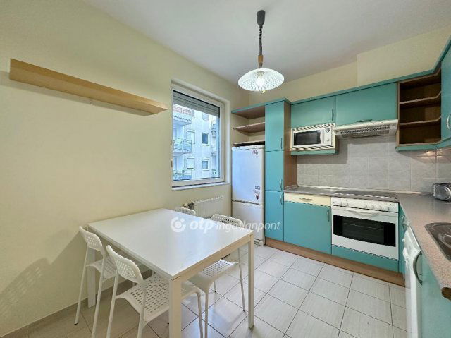 Eladó téglalakás, Budapesten, XIII. kerületben 110.9 M Ft