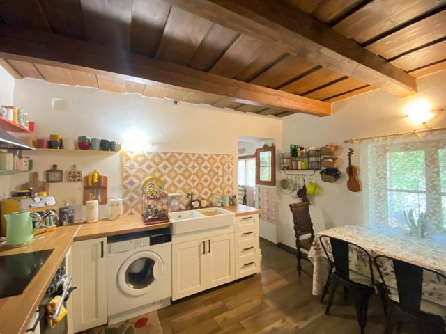 Eladó családi ház, Gyűrűsön 33.5 M Ft, 2 szobás