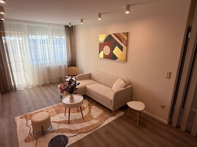 Kiadó téglalakás, albérlet, Debrecenben 400 E Ft / hó, 3 szobás