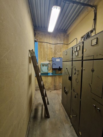 Kiadó ipari ingatlan, Tatán 552 E Ft / hó / költözzbe.hu