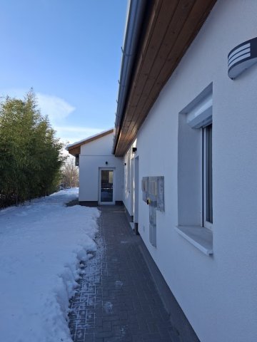 Eladó téglalakás, Abonyban 44.99 M Ft, 3 szobás