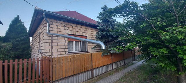 Eladó családi ház, Törökszentmiklóson 36 M Ft, 2 szobás