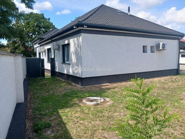 Eladó családi ház, Budapesten, XVII. kerületben 185 M Ft