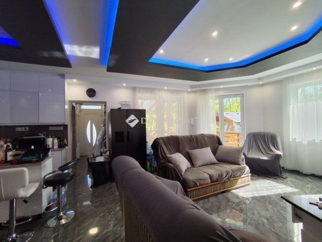 Eladó téglalakás, Ócsán 104.9 M Ft, 3 szobás