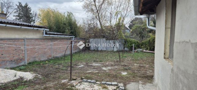 Eladó családi ház, Szentesen 36.9 M Ft, 5 szobás