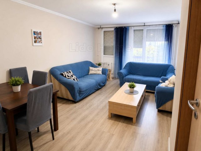 Eladó panellakás, Kaposváron 49.99 M Ft, 3+1 szobás