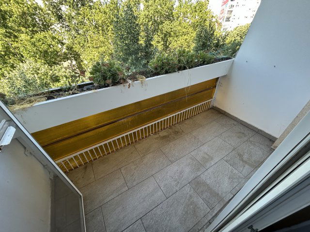 Eladó panellakás, Szegeden, Kereszttöltés utcában 45.5 M Ft