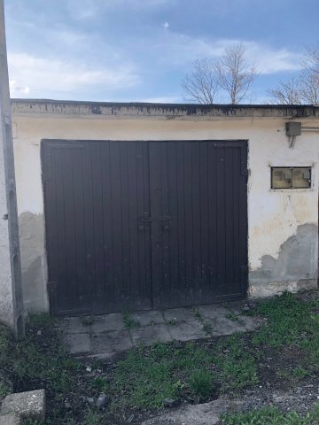 Eladó garázs, Salgótarjánban 3.9 M Ft / költözzbe.hu